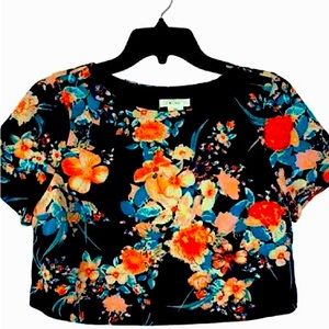 Floral Designers crop top